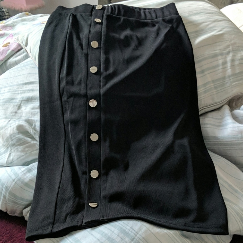 Pencil skirt